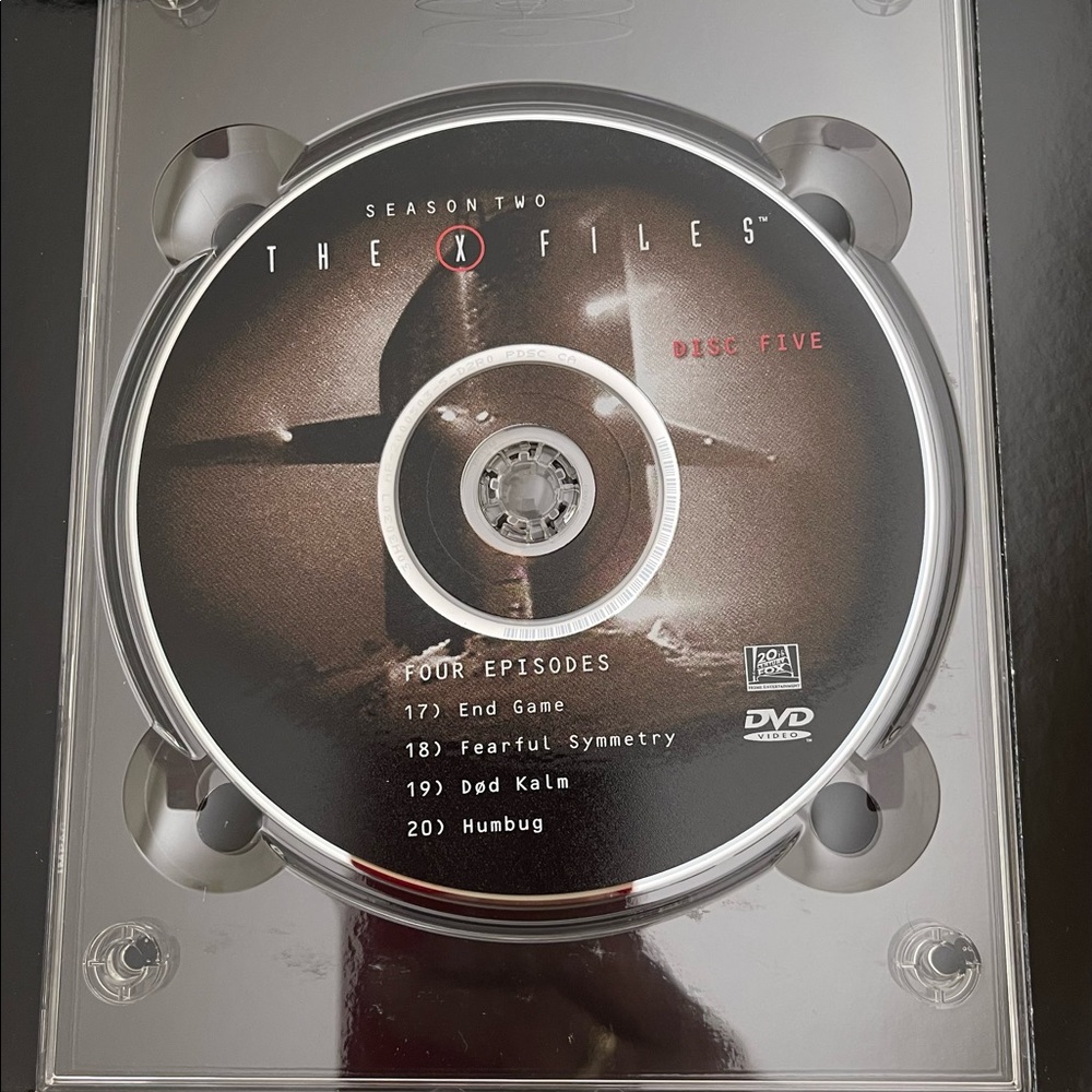 X Files Complete Second Season - Picture 14 of 16